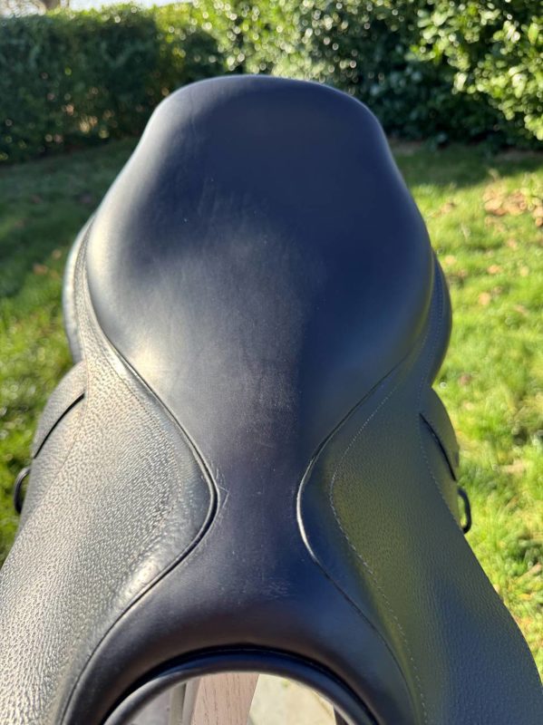 Selle obstacle 17 noire