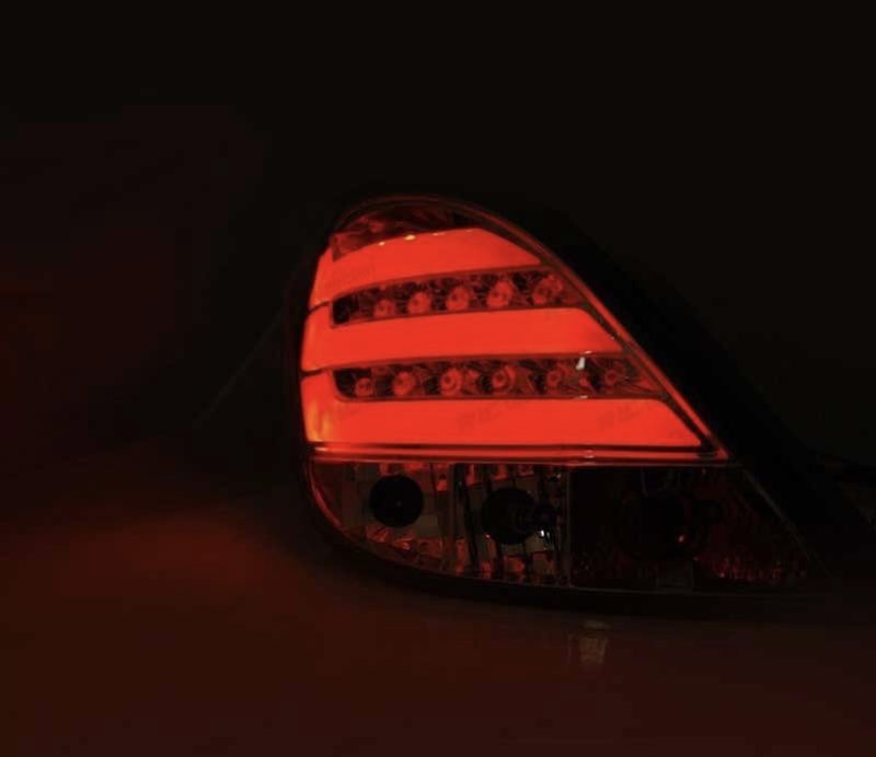 FEUX ARRIÈRE LED PEUGEOT 207 06-09 FUMÉ