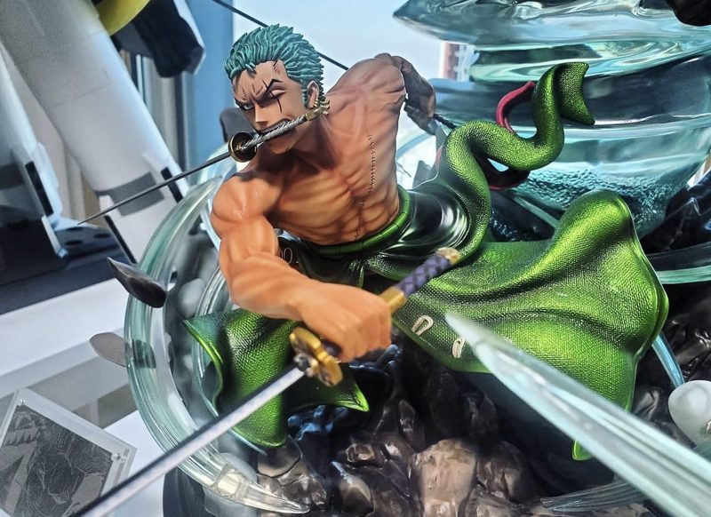 Statue modèle figurines en résine One Piece Roronoa Zoro la corde noire tornade