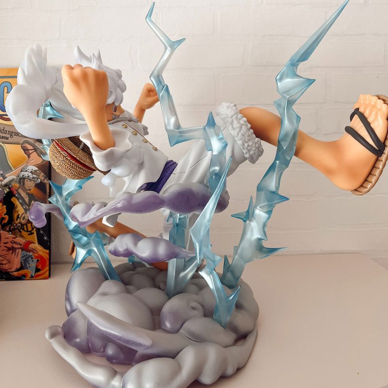 One Piece : Gear 5 – Statue géante de Monkey D. Luffy