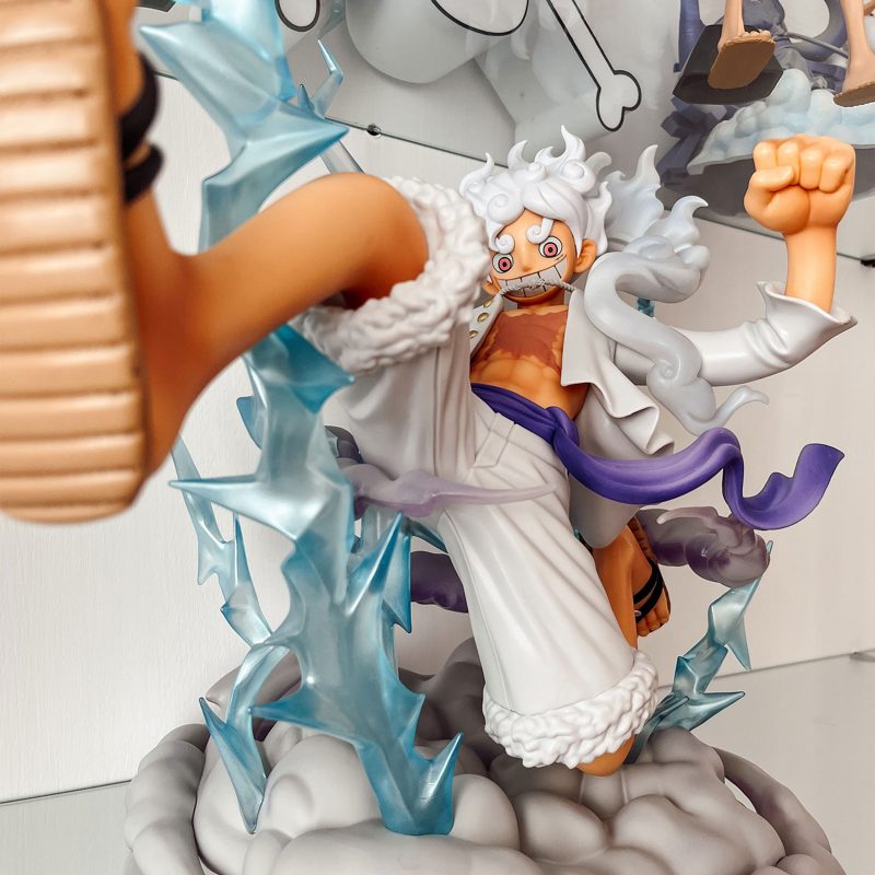 One Piece : Gear 5 – Statue géante de Monkey D. Luffy