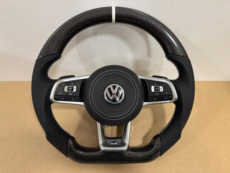 Volant carbone VW