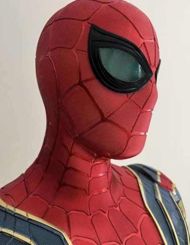 Statue Spiderman Iron spider écho 1/1 état neuf